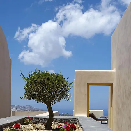 North Santorini - A Luxury