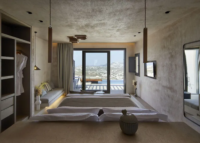 North Santorini - A Luxury