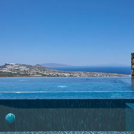 Villa North Santorini - A Luxury