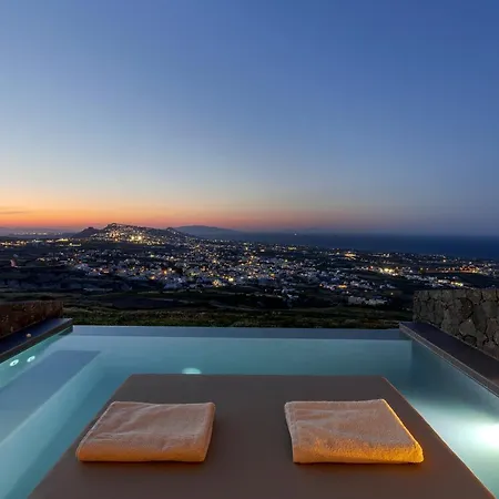 North Santorini - A Luxury *