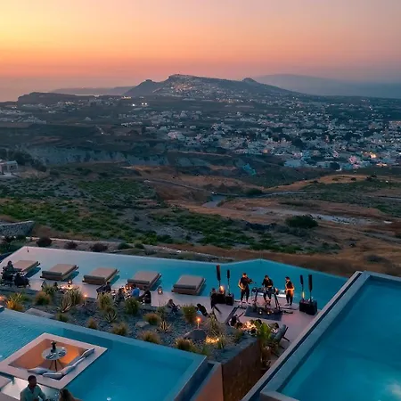North Santorini - A Luxury * Pyrgos Kallistis