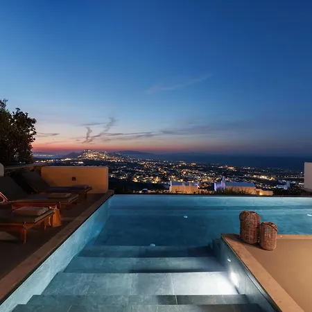 Villa North Santorini - A Luxury Pyrgos Kallistis