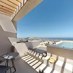 North Santorini - A Luxury Pyrgos Kallistis