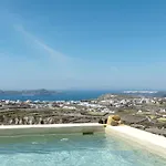 Villa North Santorini - A Luxury *