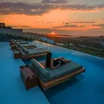 Villa North Santorini - A Luxury
