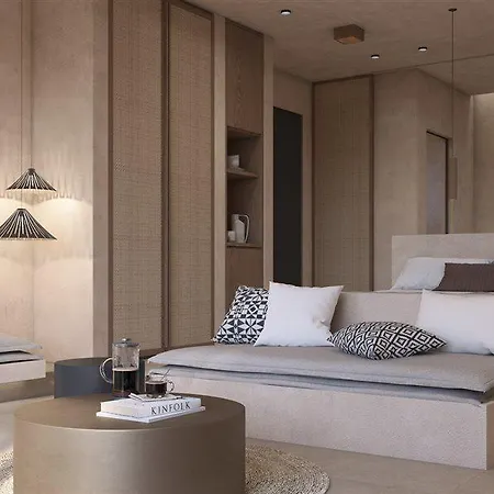 North Santorini - A Luxury Pýrgos