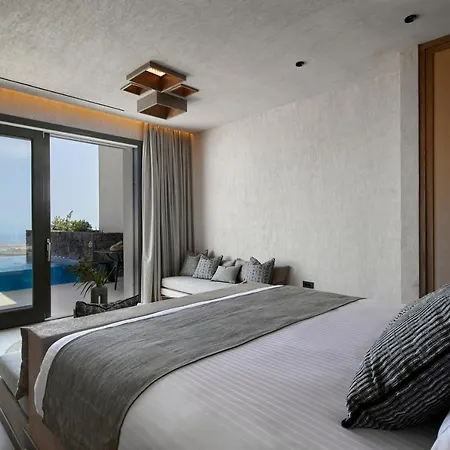 North Santorini - A Luxury וילה