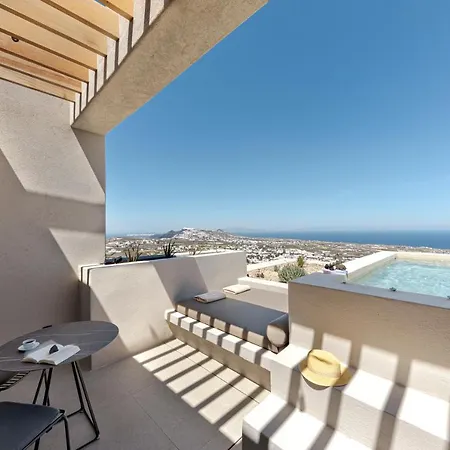 North Santorini - A Luxury 피르고스