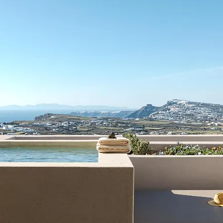North Santorini - A Luxury וילה