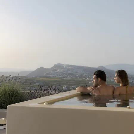 North Santorini - A Luxury 피르고스