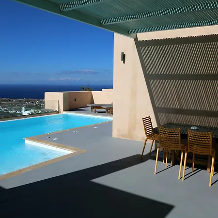 North Santorini - A Luxury וילה
