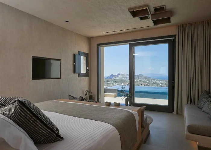 North Santorini - A Luxury *