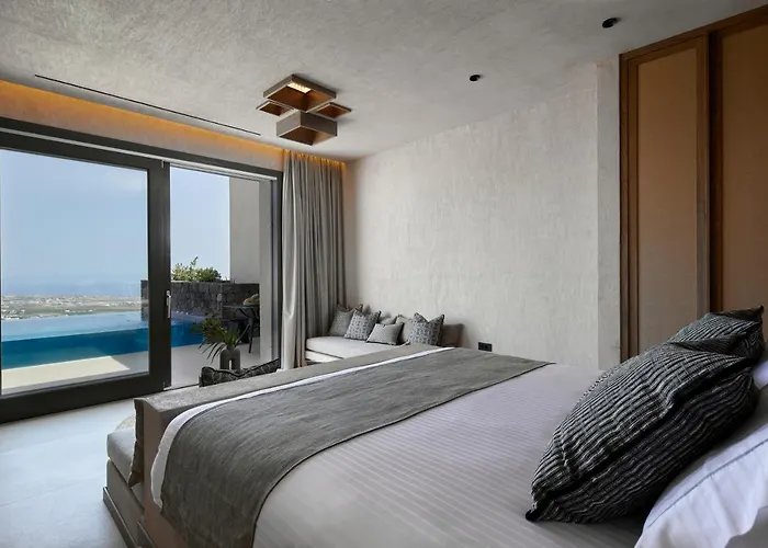 North Santorini - A Luxury Вилла