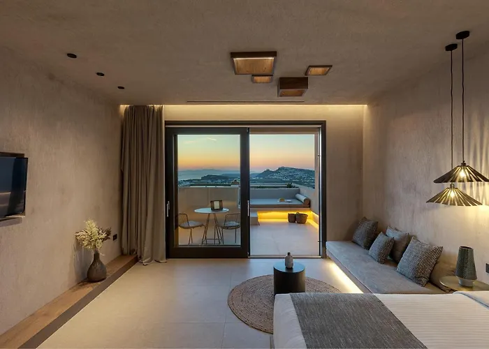 North Santorini - A Luxury