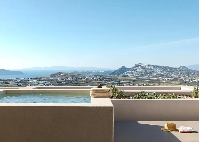 North Santorini - A Luxury Βίλα