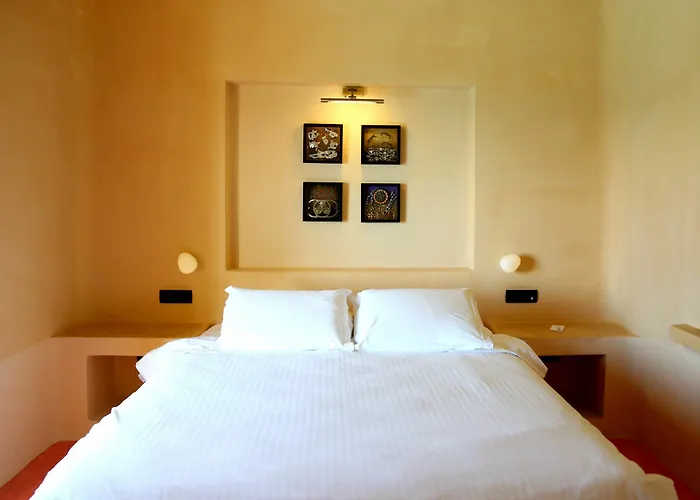 North Santorini - A Luxury *