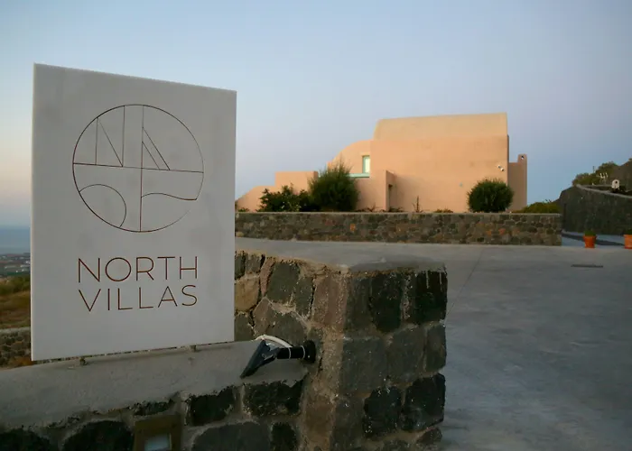 Villa North Santorini - A Luxury *