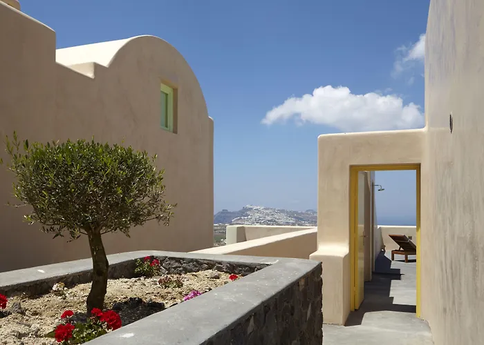 North Santorini - A Luxury *
